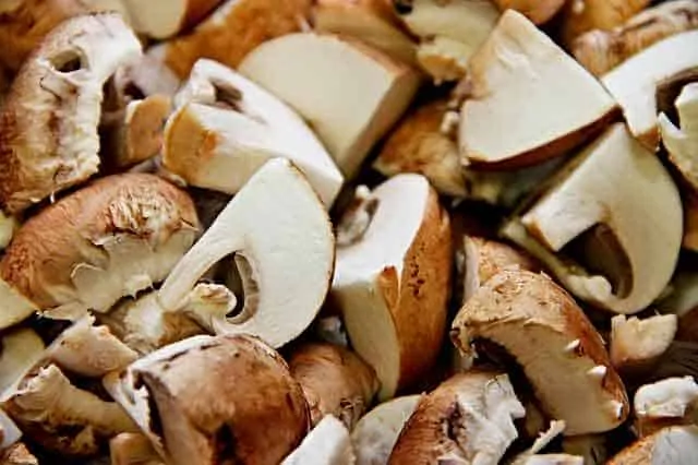 photo of chopped mushrooms; best vegetables to eat on a keto diet.
