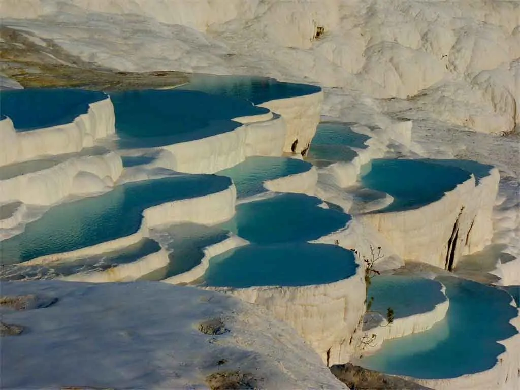 photo of calcium deposits in nature; COIMBRA PROTOCOL DIET