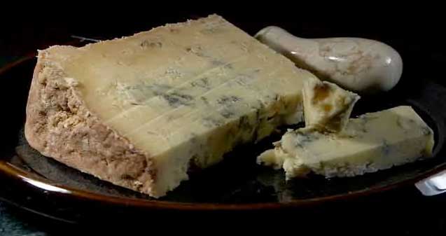 Photo of blue cheese.
